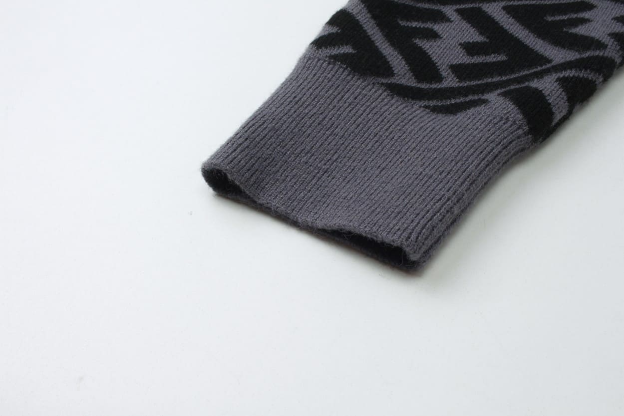 ÁO FENDI Cashmere Brown Sweater