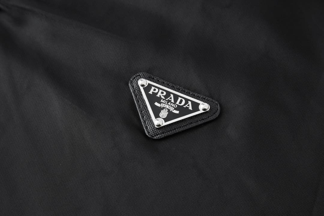 ÁO PRADA POLO SHIRT MÀU ĐEN UNISEX