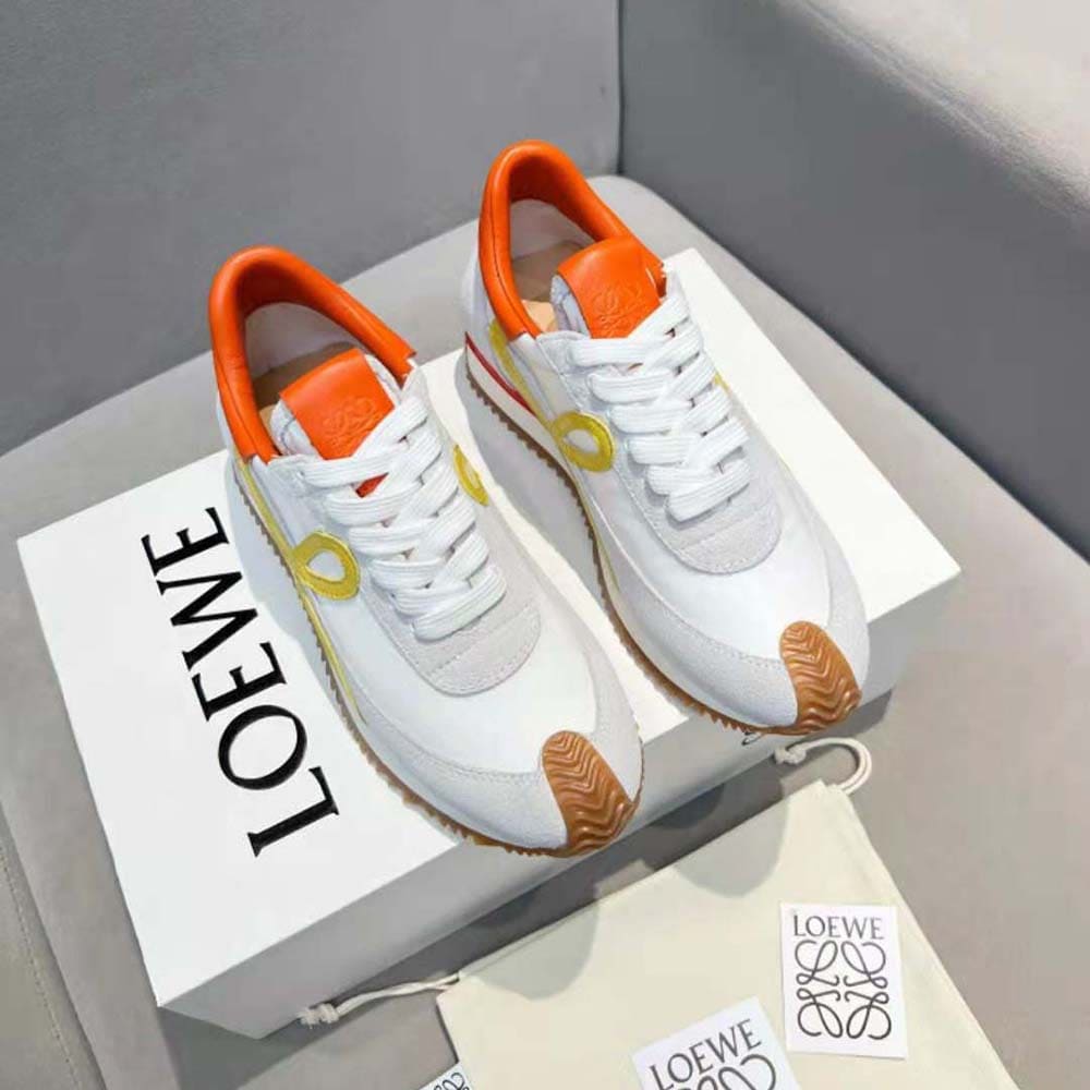 GIÀY Loewe Unisex Flow Runner in Calfskin and Nylon-Yellow