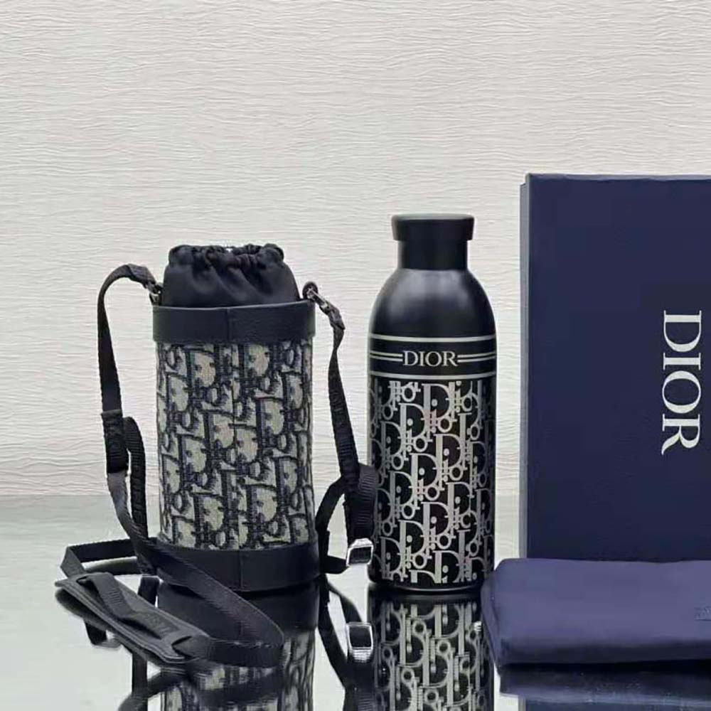 TÚI DIOR Aqua Bottle and Bottle Holder with Shoulder Strap Bình nước giữ nhiệt
