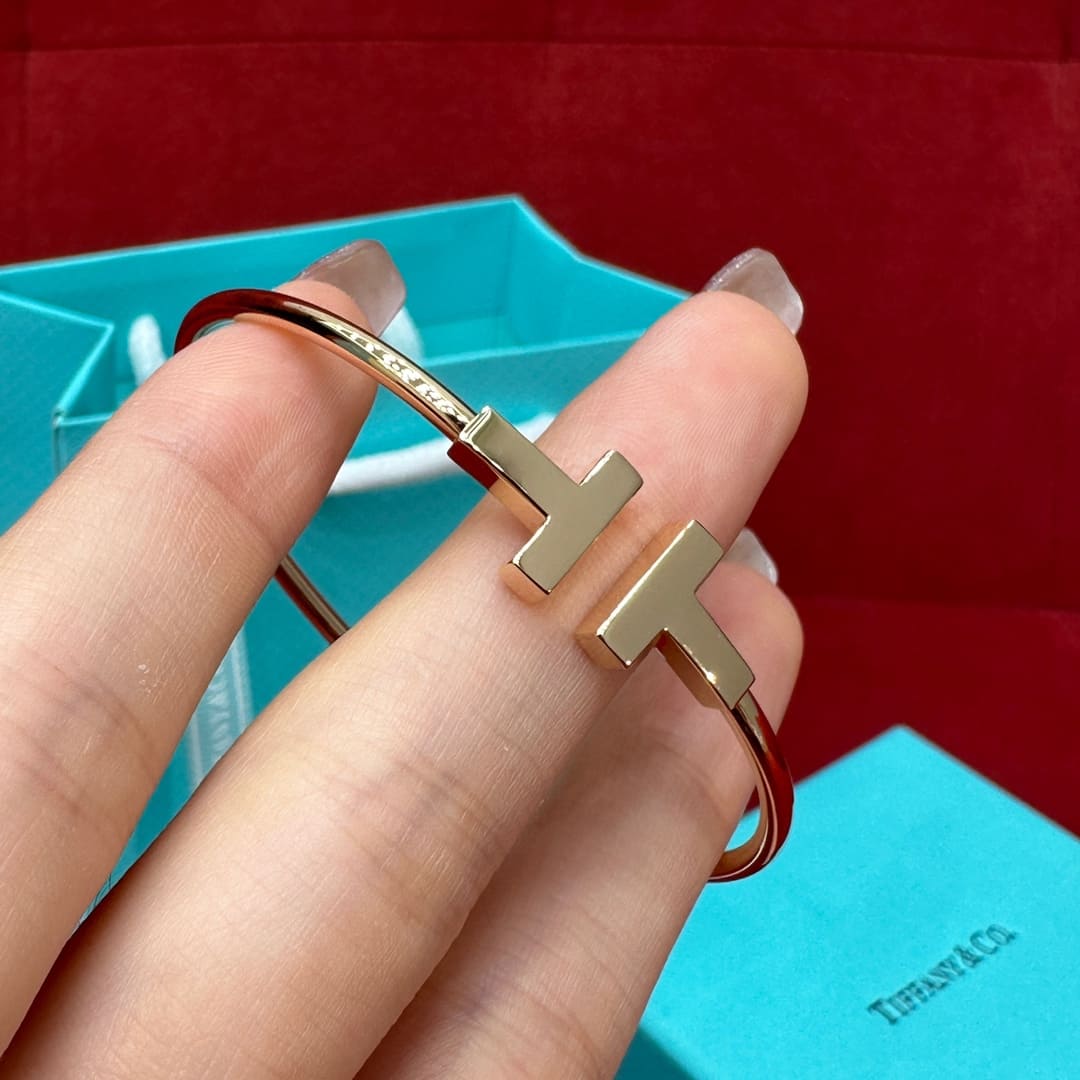 LẮC TAY TIFFANY & CO T BANGLE