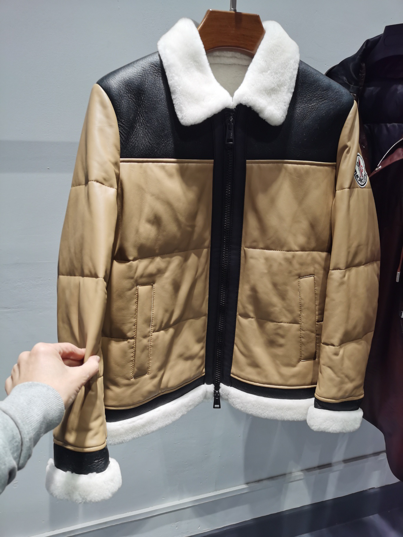 ÁO MONCLER LEATHER JACKET LÓT LÔNG
