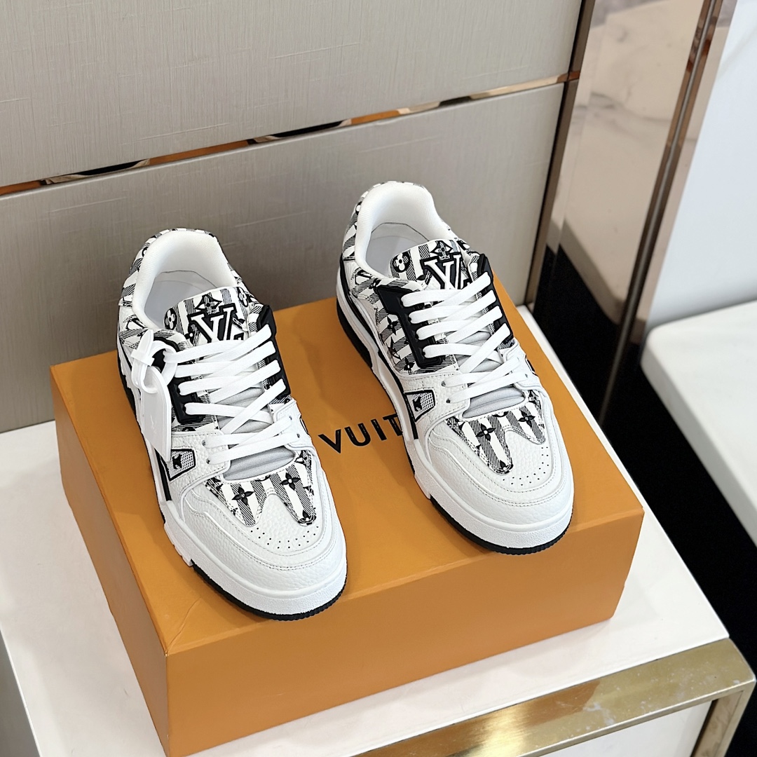 GIÀY LOUIS VUITTON TRAINER MONOGRAM SNEAKERS SHOES AAA