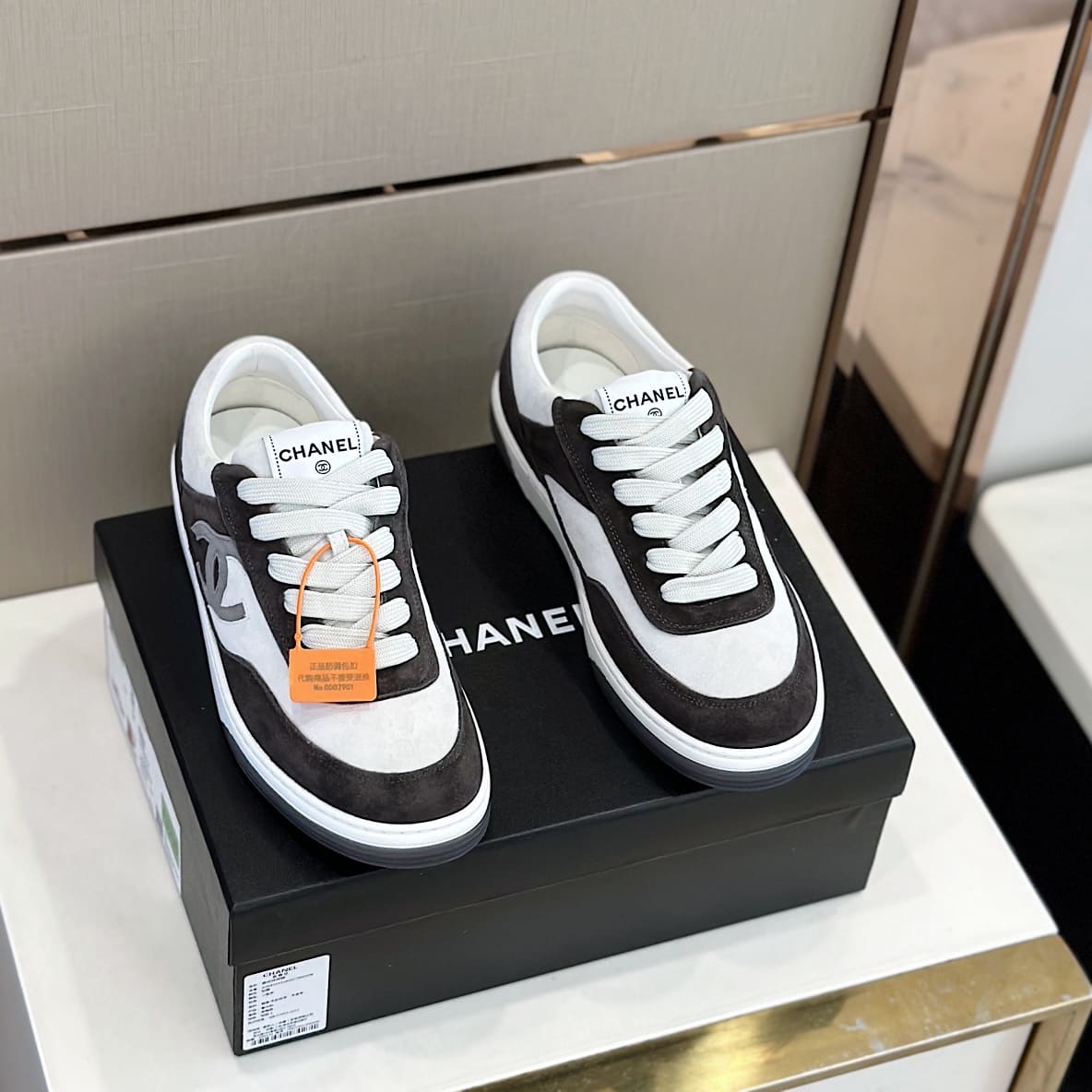 GIÀY CHANEL CC LOGO SNEAKERS SHOES AAA