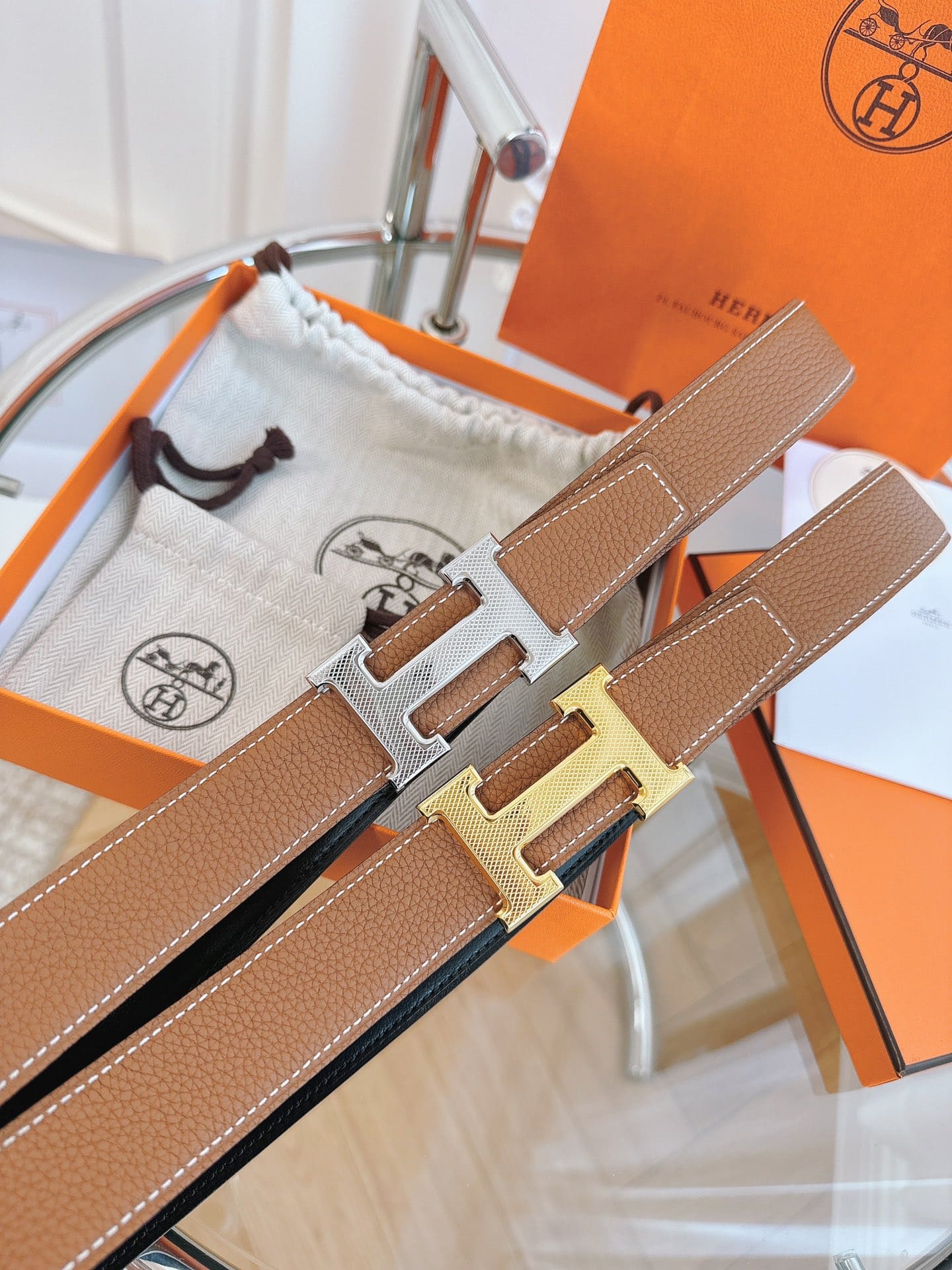 DÂY LƯNG HERMES H BROWN Togo leather hai mặt khóa bạc