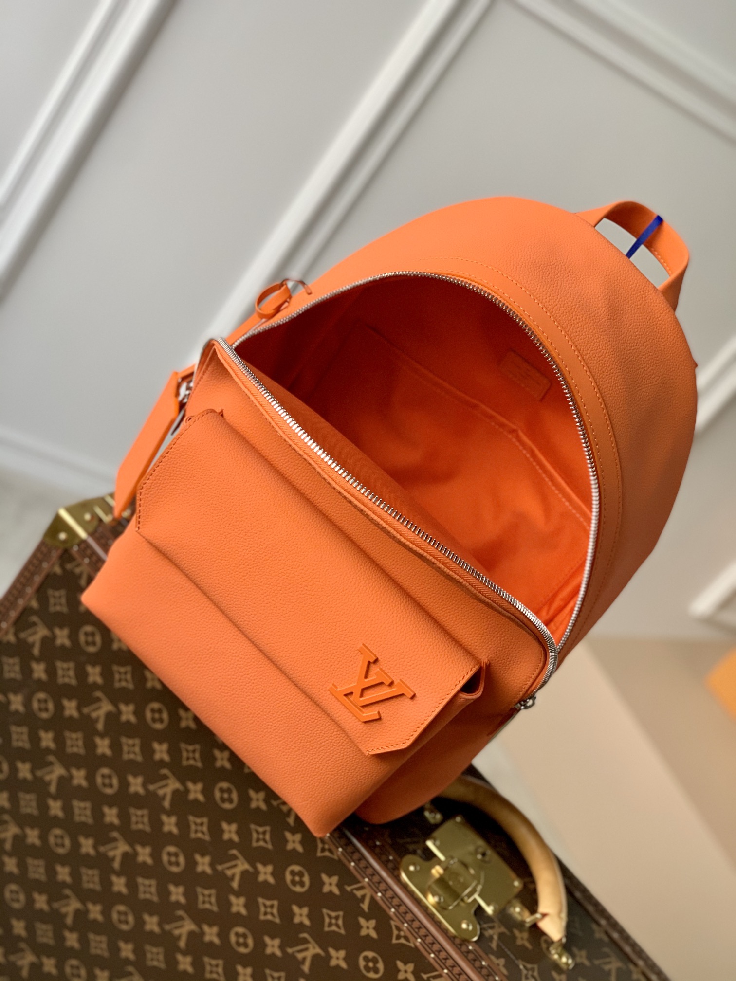 BALO LOUIS VUITTON AEROGRAM Leather Backpack-Orange