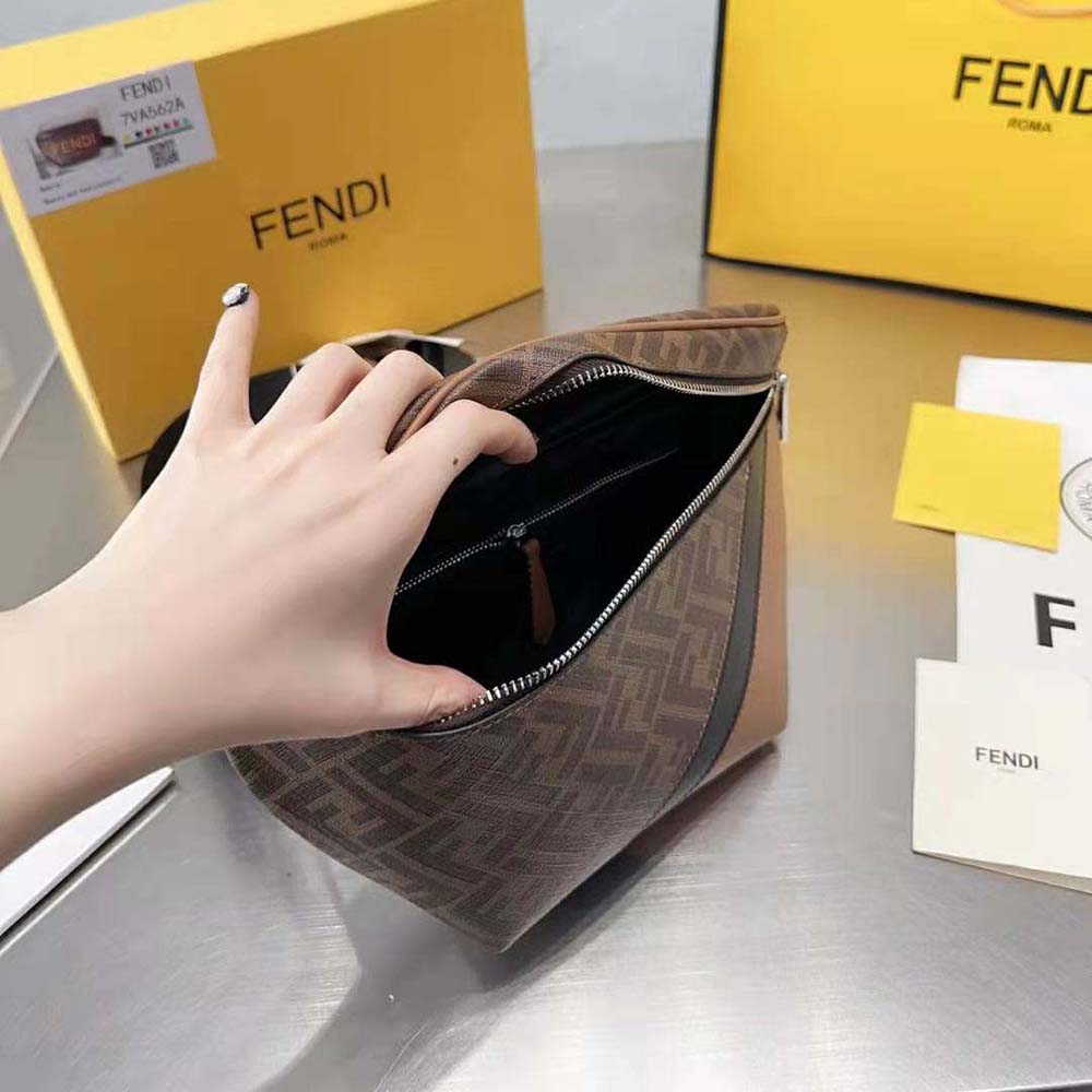 TÚI FENDI Multicolor Leather Belt Bag