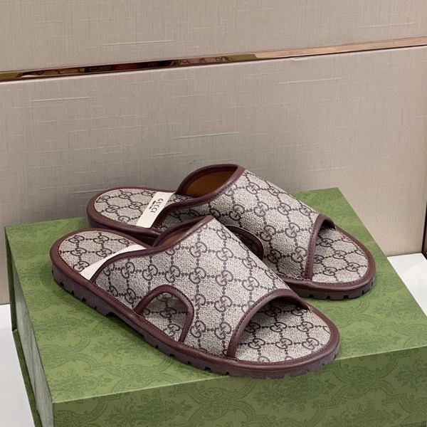 DÉP GUCCI GG CANVAS UNISEX SLIPPER