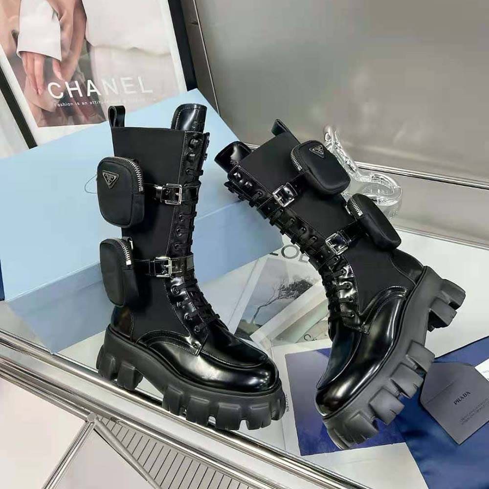 GIÀY Celine Women Bulky High Boot in Calfskin