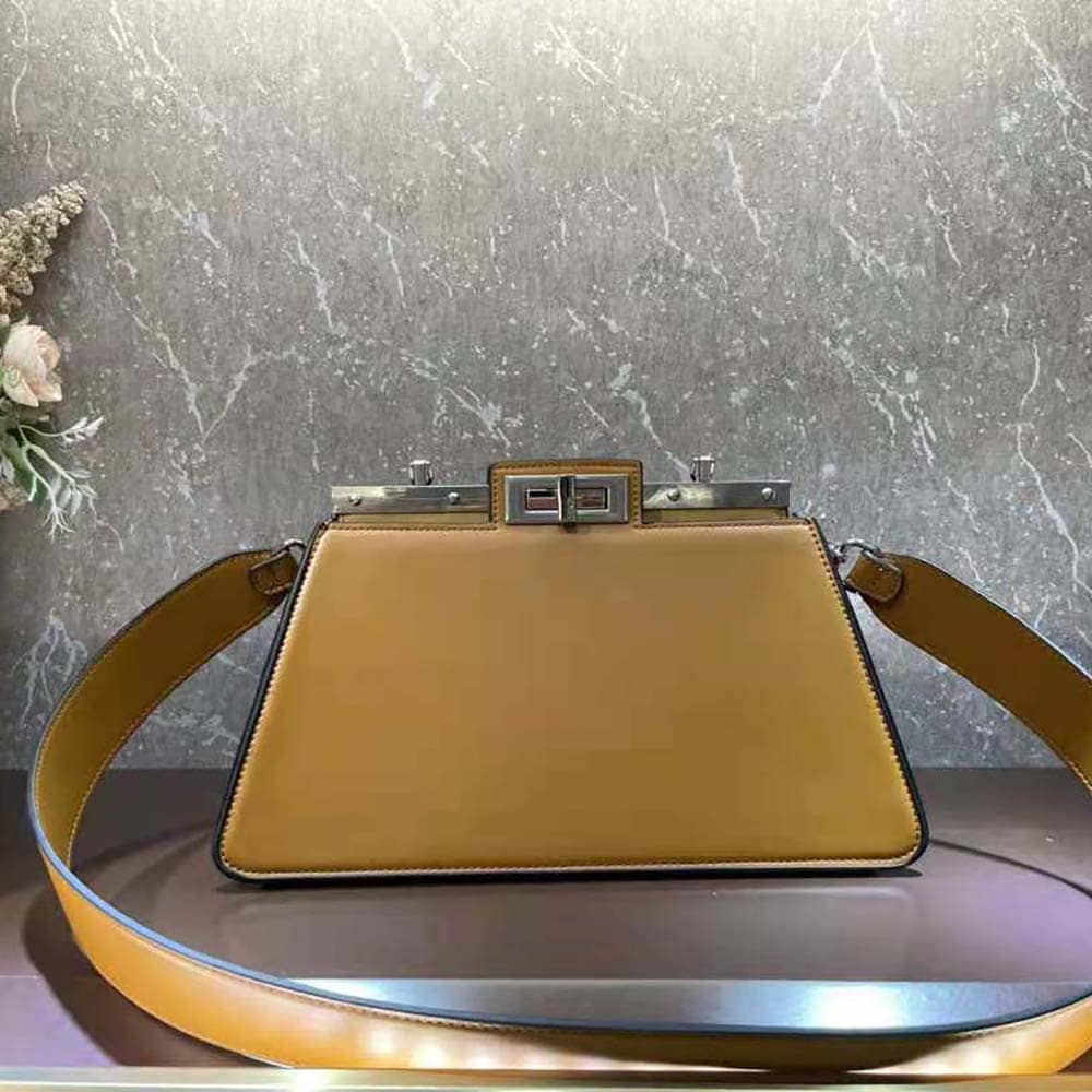 TÚI FENDI Women Peekaboo Cut Medium Brown Leather Bag