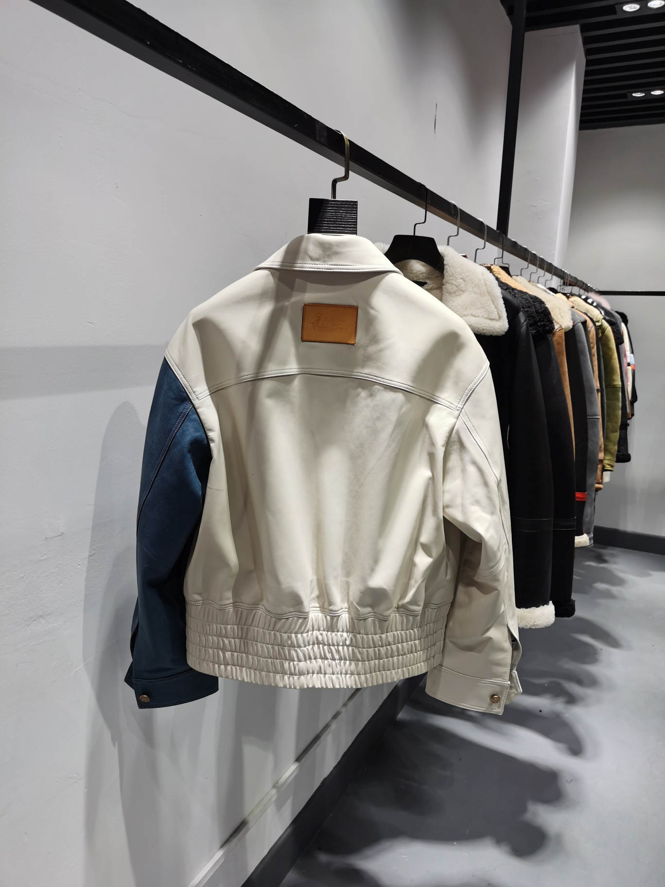 ÁO LOUIS VUITTON LEATHER JACKET