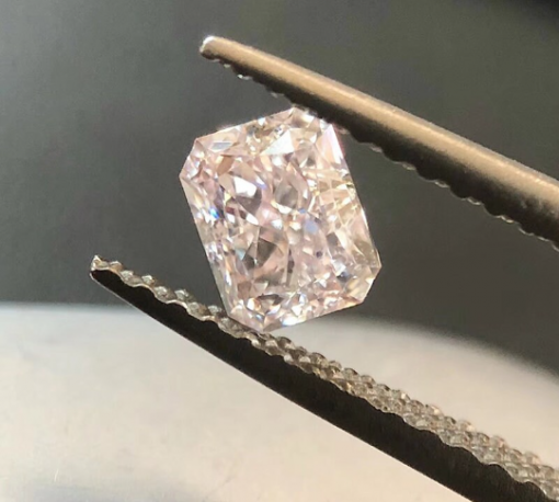 MOISSANITE DIAMOND RADIANT CUT