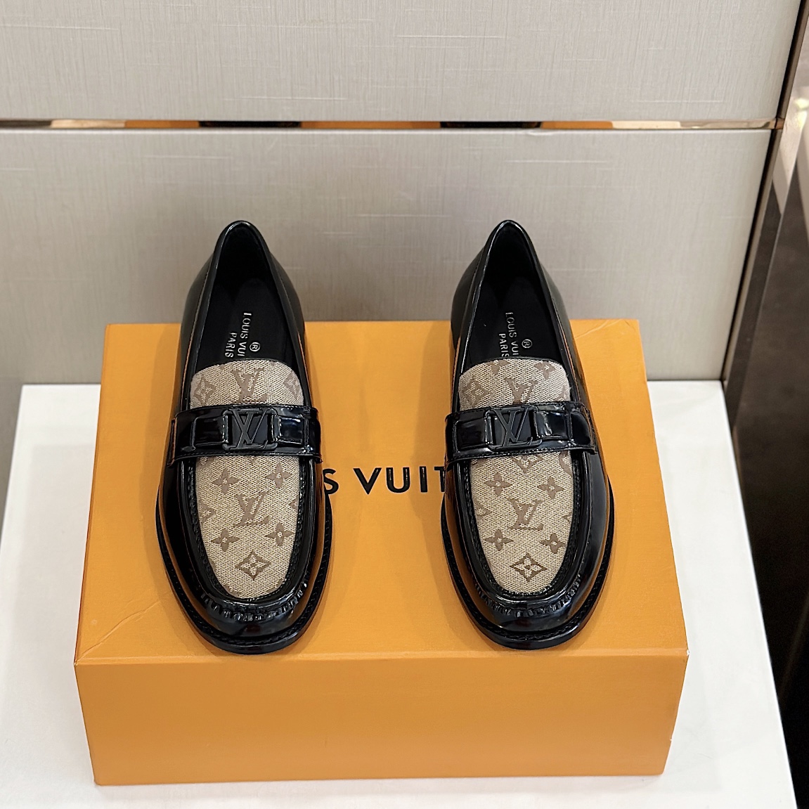 GIÀY LOUIS VUITTON MAJOR LOAFER SHOES AAA