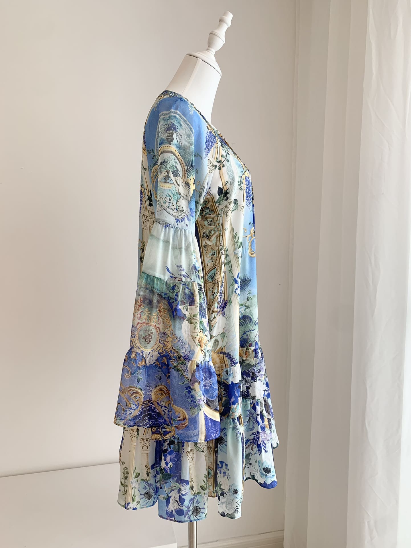 VÁY CAMILLA V NECK Blue Diamonds Mid Dress Long Sleeve High Classy