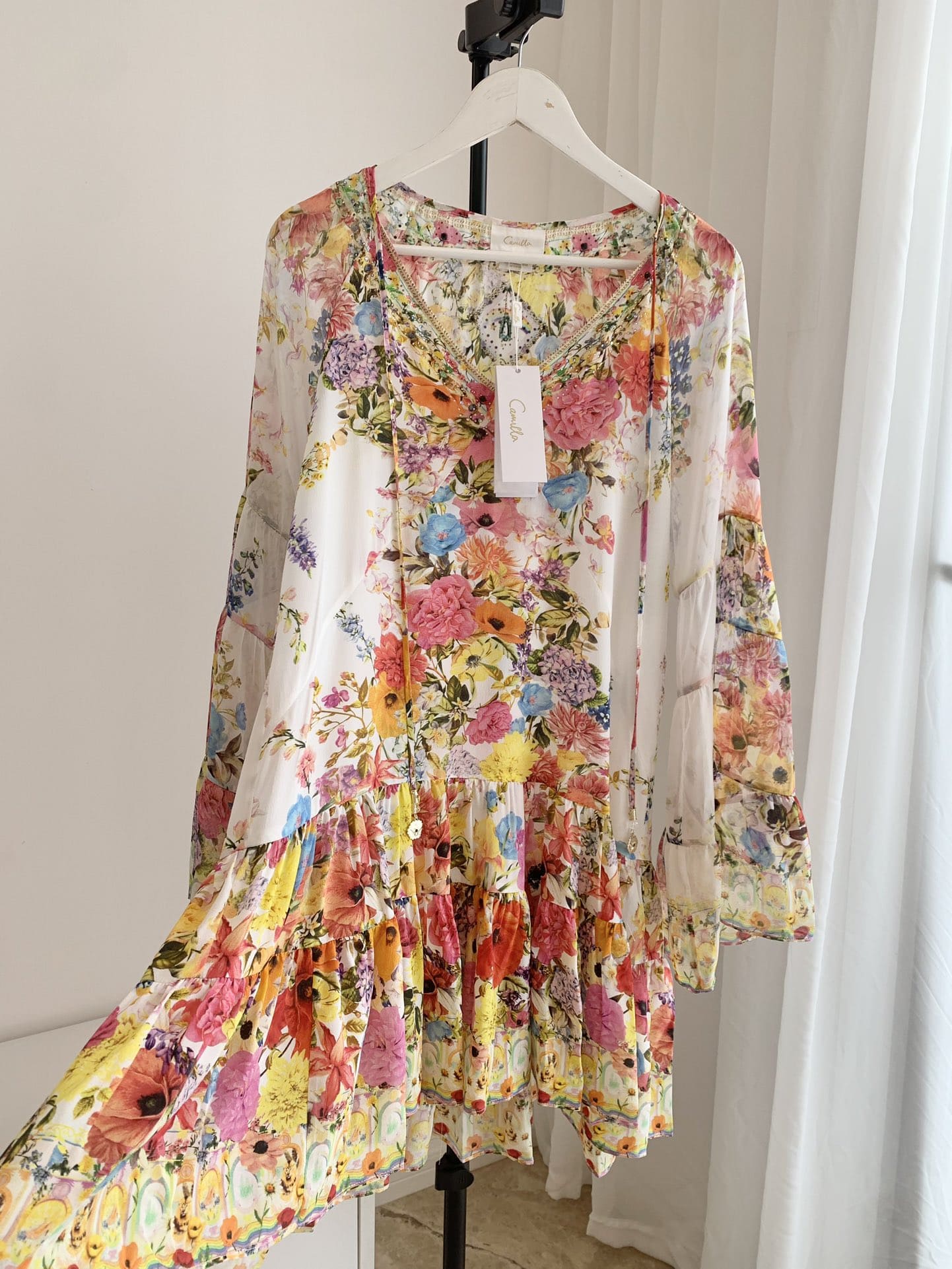 VÁY CAMILLA V NECK Pink Diamonds Mid Dress Long Sleeve High Classy