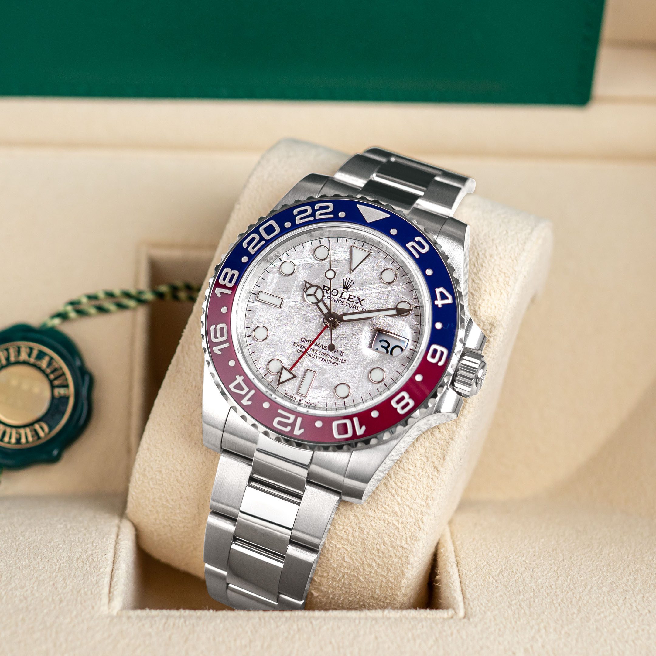 ĐỒNG HỒ Rolex GMT-Master II Pepsi White Gold Meteorite 2021