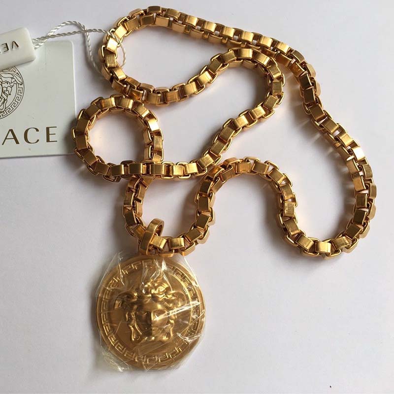 Vòng cổ Versace Unisex Single Medusa Necklace