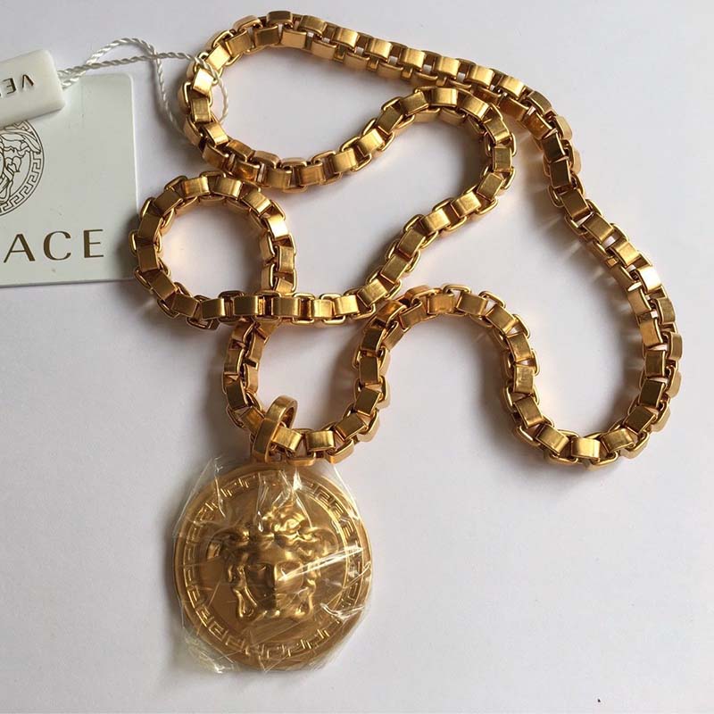 Vòng cổ Versace Unisex Single Medusa Necklace