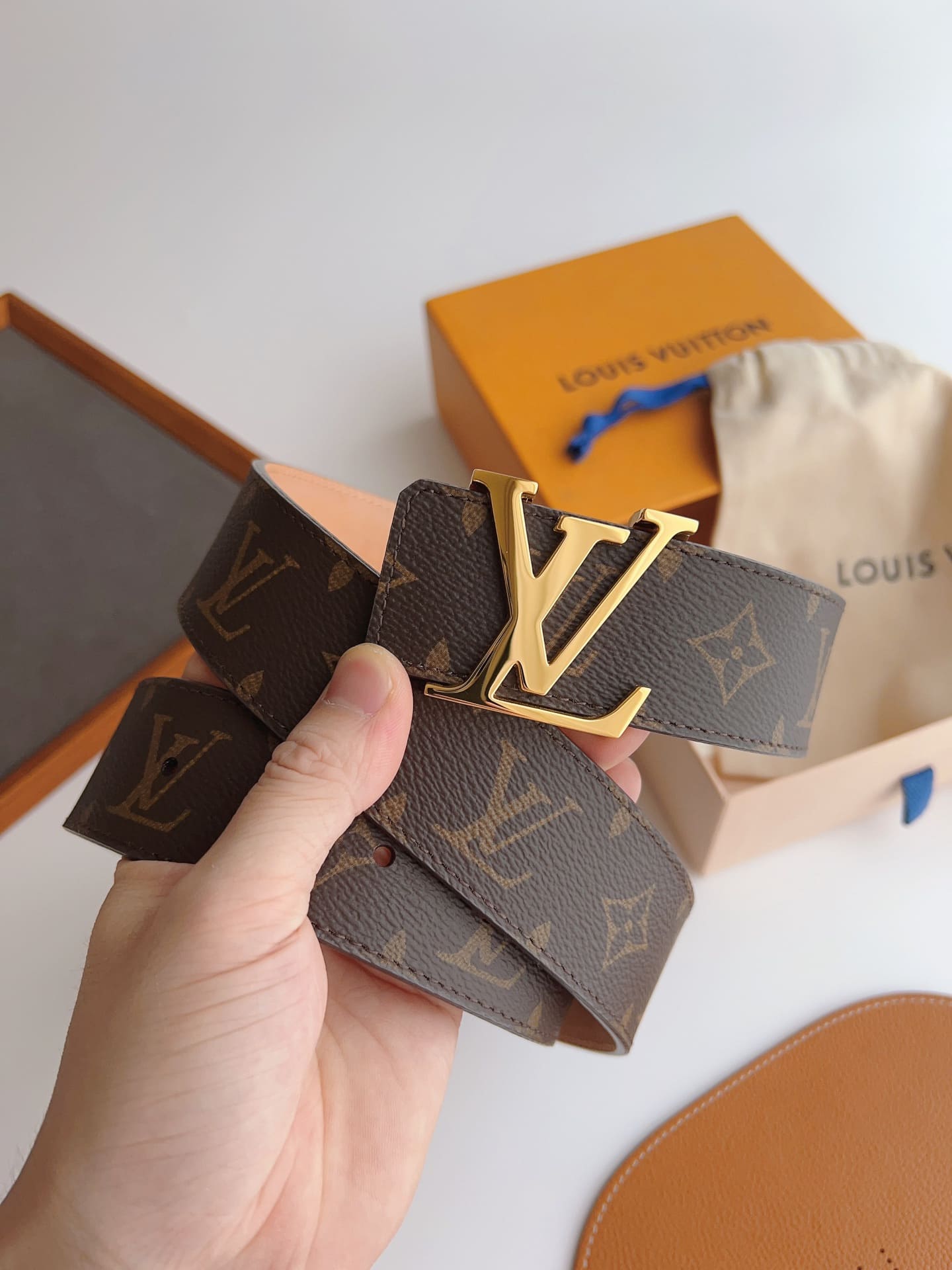 DÂY LƯNG LOUIS VUITTON BROWN MONOGRAM LEATHER Khóa vàng