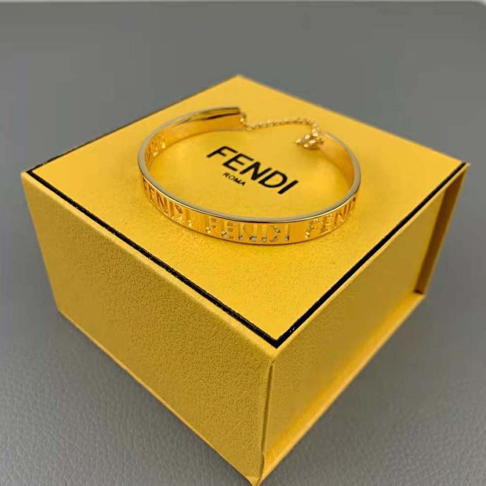 Vòng tay Fendi Women Gold-Colored Bracelet