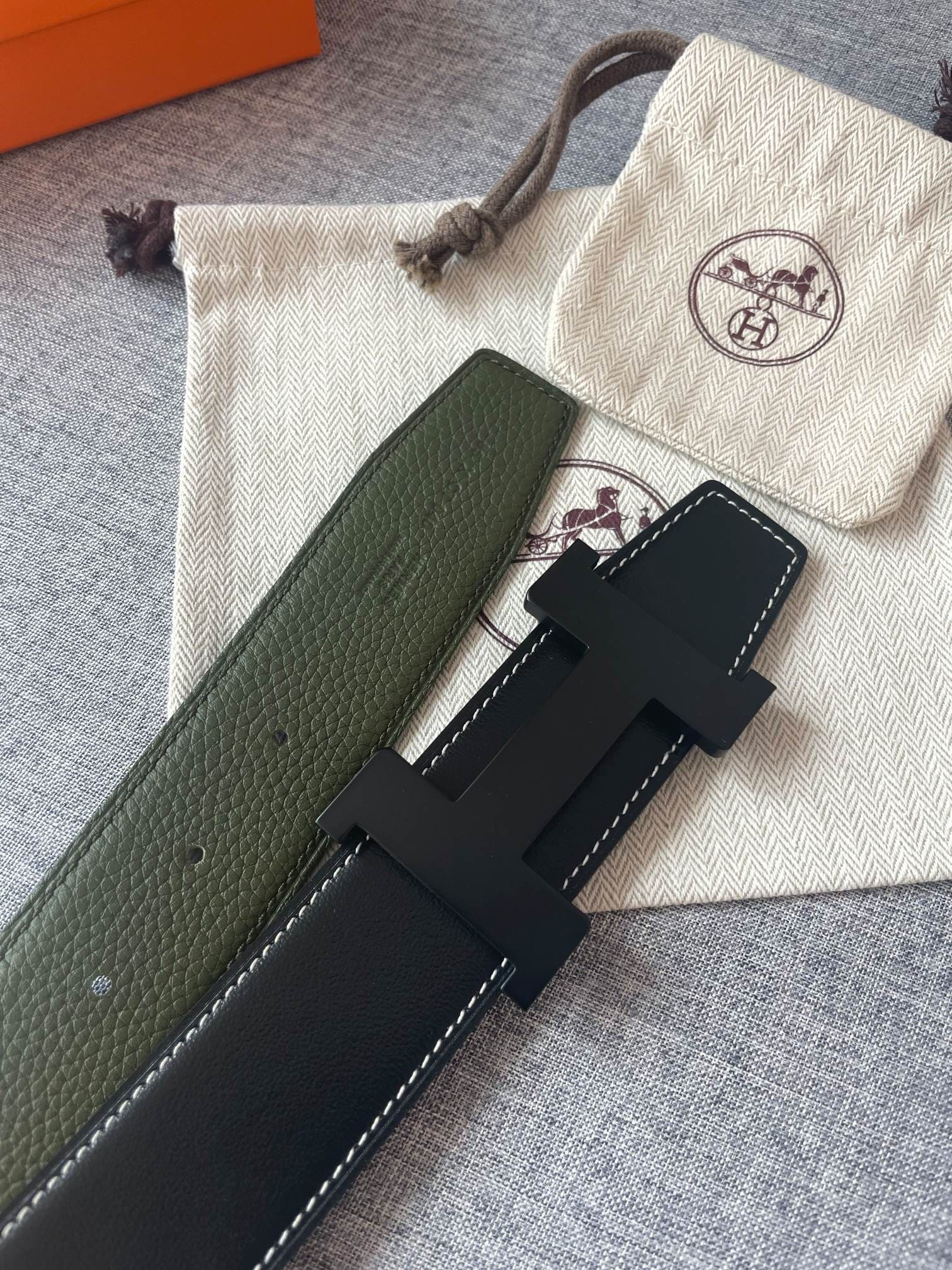 DÂY LƯNG HERMES H Matte Black Togo leather hai mặt khóa đen