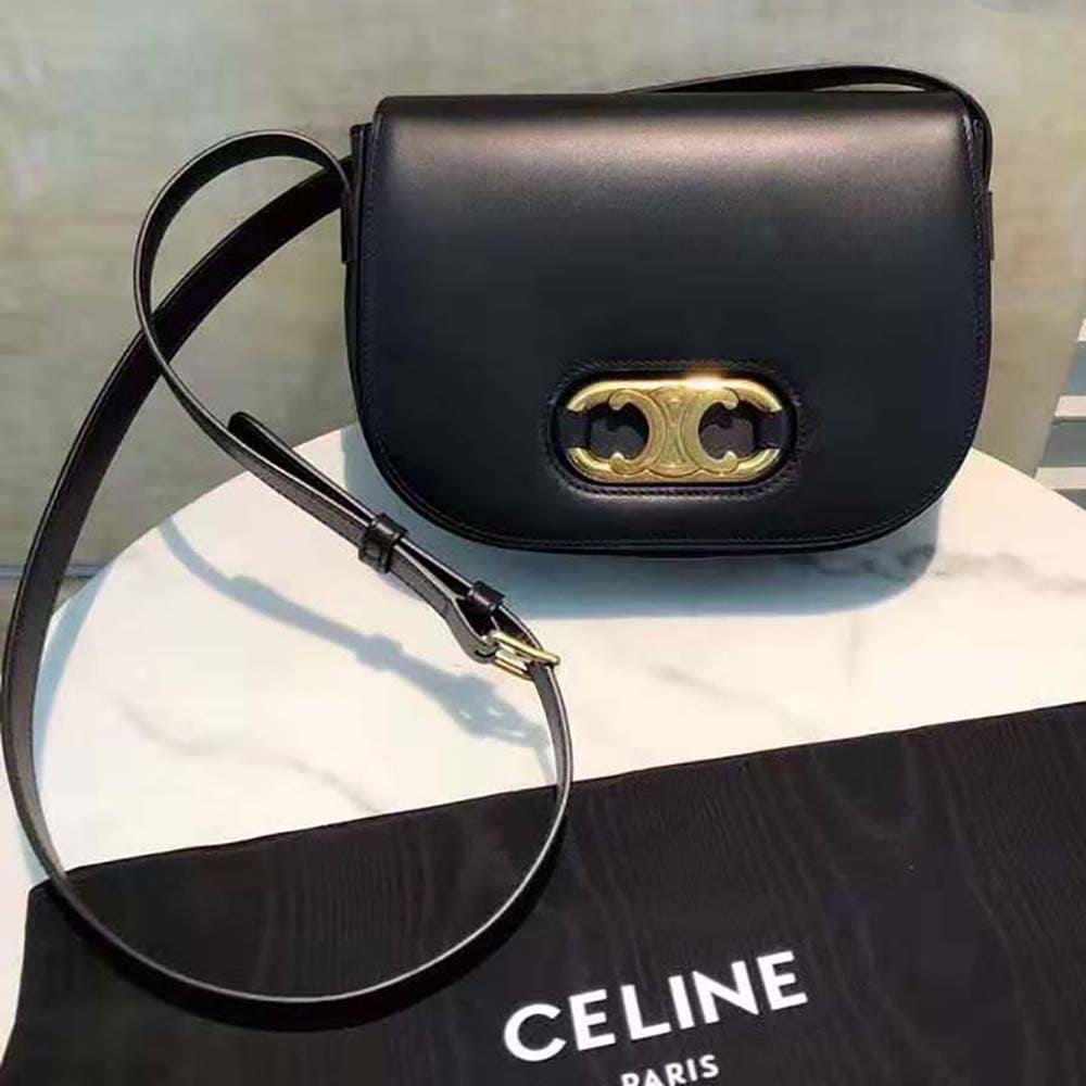 TÚI Celine Women Medium Maillon Triomphe Bag in Natural Calfskin-Black