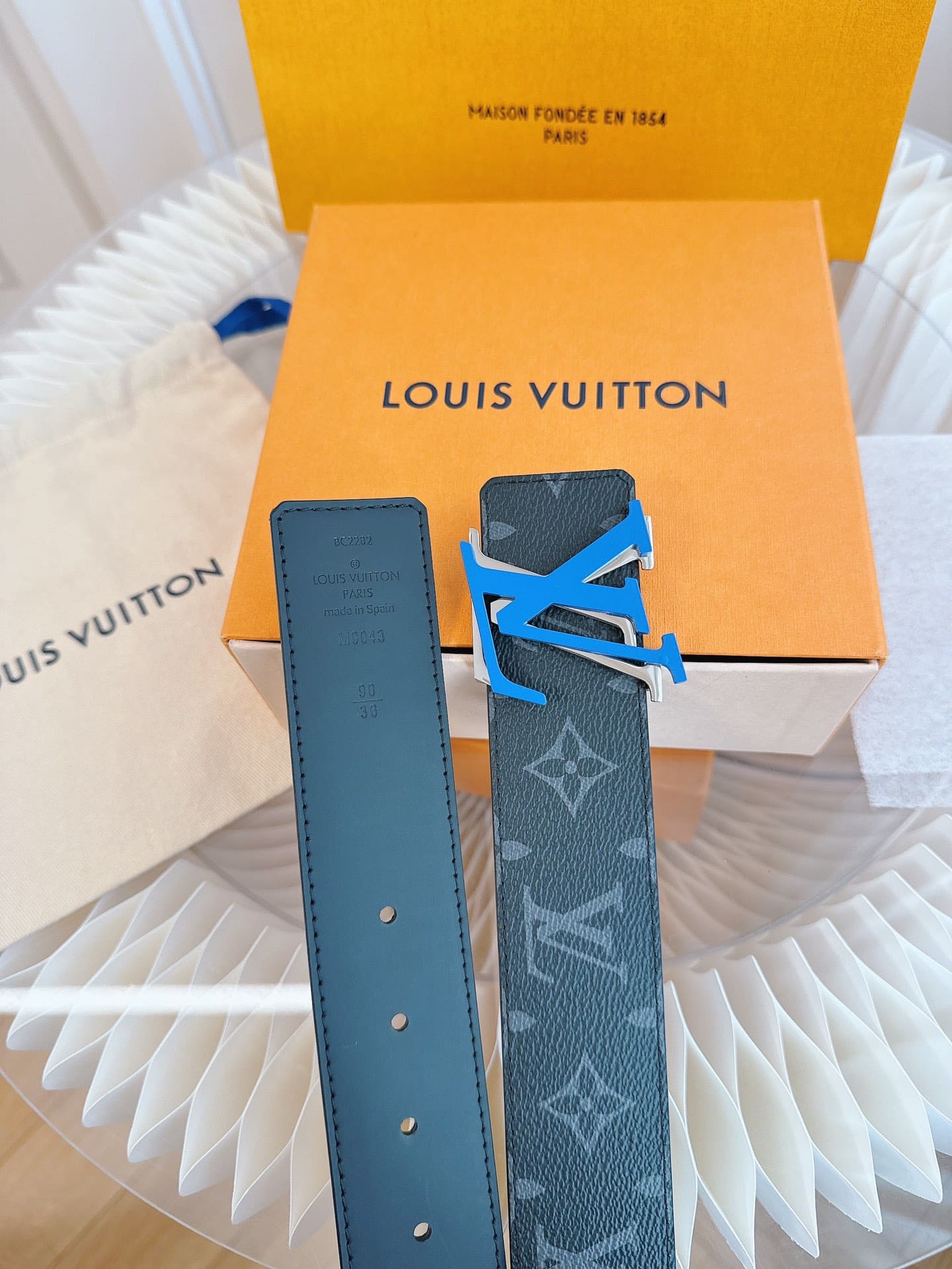 LƯNG LOUIS VUITTON DOUBLE LV BLACK MONOGRAM LEATHER Khóa bạc