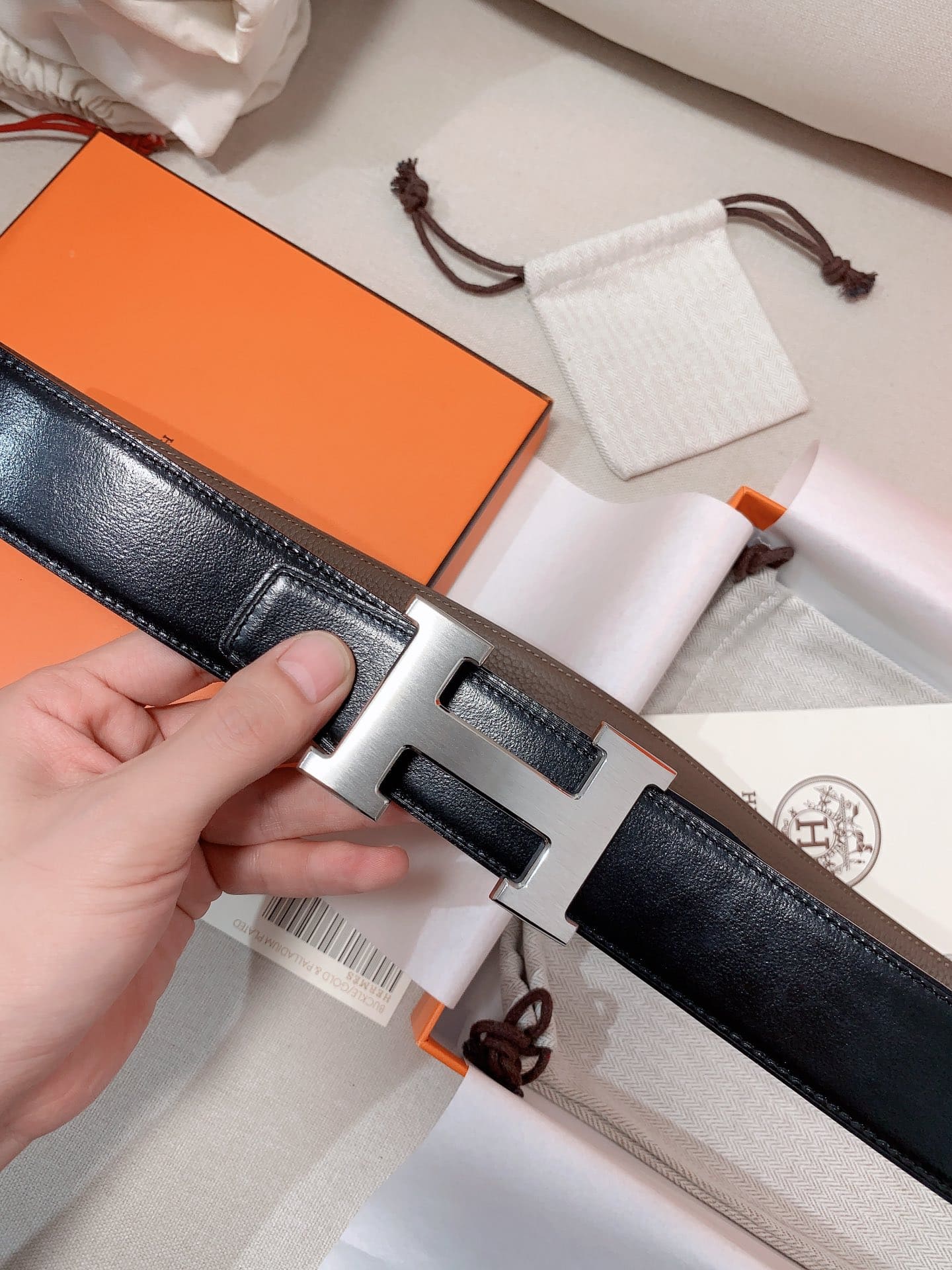 DÂY LƯNG HERMES H Matte Black Togo leather hai mặt khóa vàng bạc