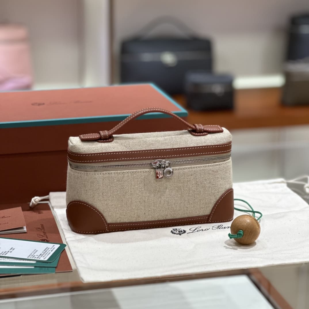 TÚI Loro Piana Women Extra bằng da bê kết hợp vải Canvas 19