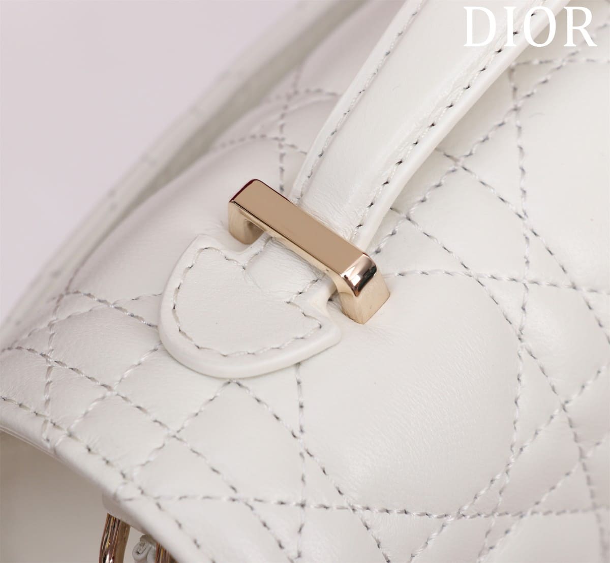 TÚI CHRISTIAN DIOR Mini Miss Dior Bag White Cannage Lambskin