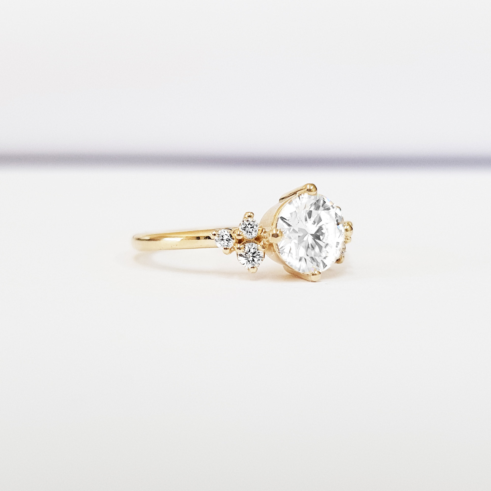 SWAROVSKI CLUSTER ENGAGEMENT RING IN WHITE/ROSE/YELLOW GOLD ENGAGEMENT RING