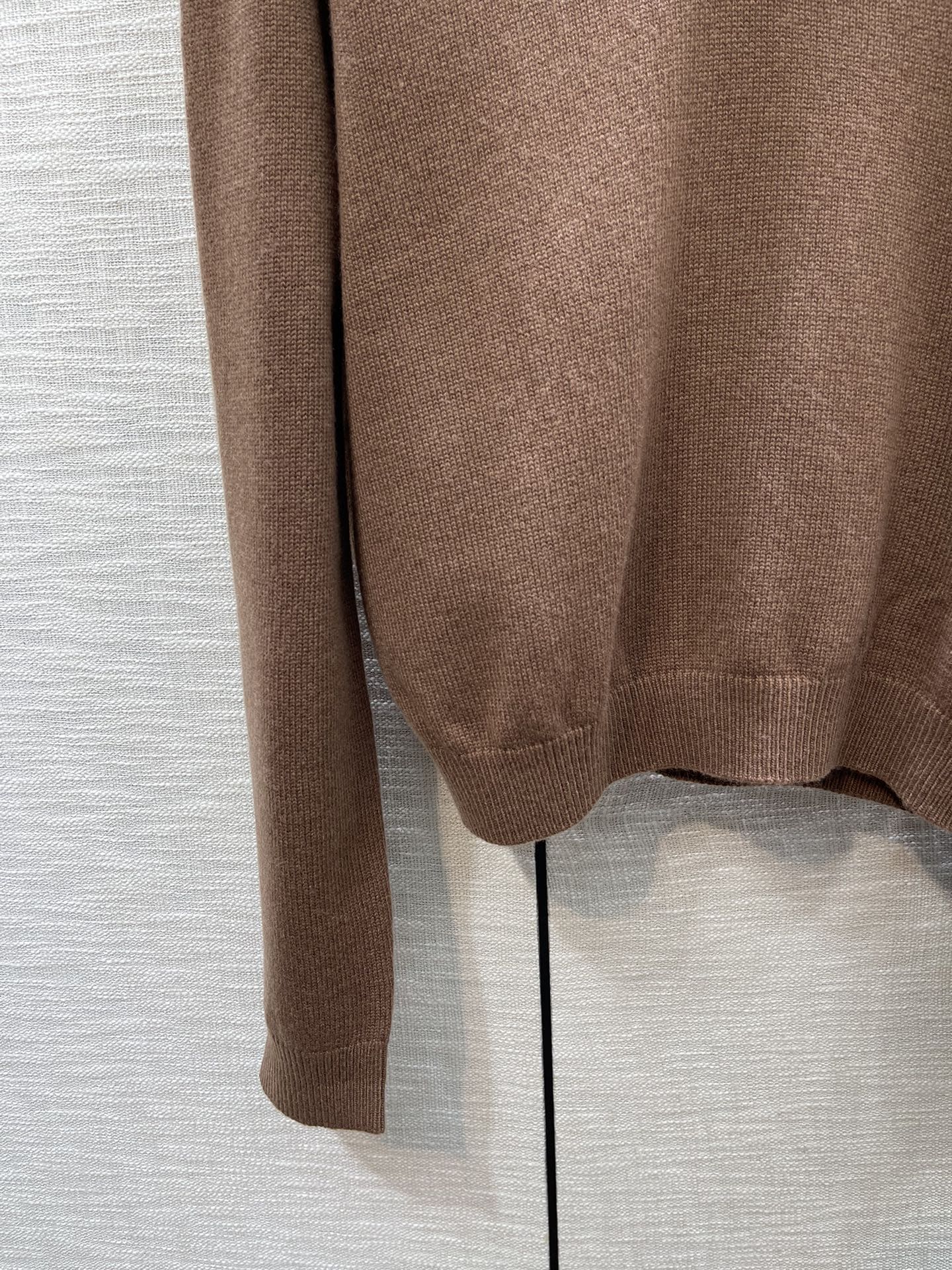 ÁO DIOR V-Neck Brown Sweater