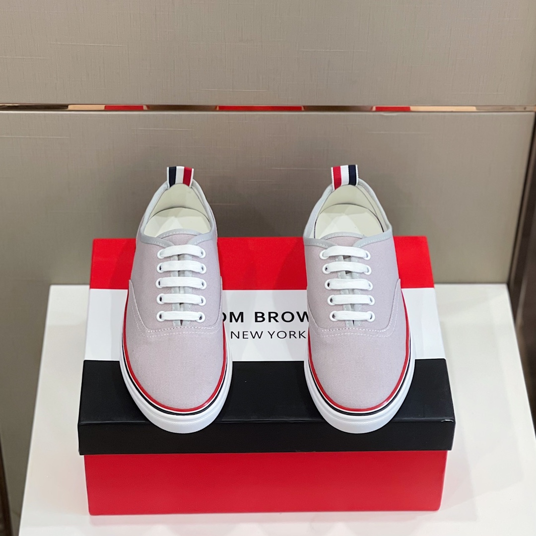 GIÀY THOM BROWNE SNEAKERS SHOES AAA