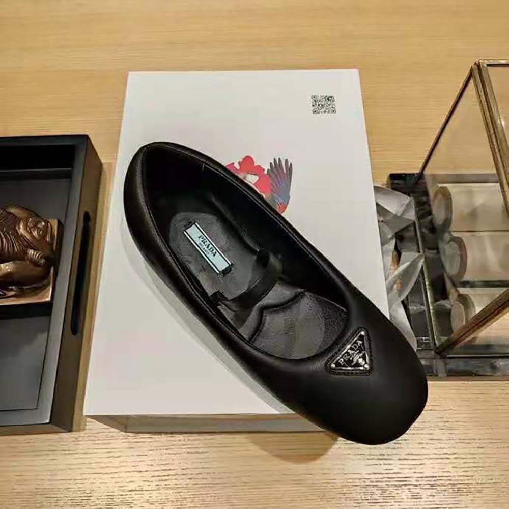 GIÀY Prada Women Soft Padded Nappa Leather Ballerinas-Black