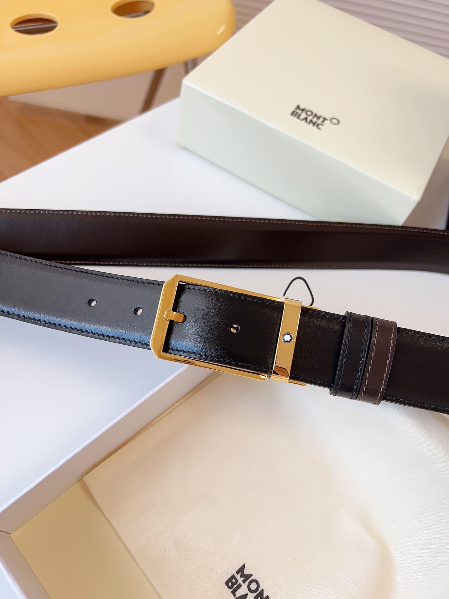 DÂY LƯNG MONTBLANC CALFSKIN LEATHER Belt Khóa vàng