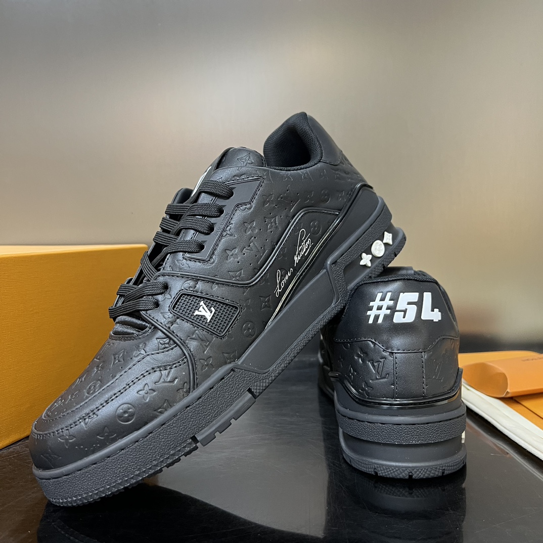 GIÀY LOUIS VUITTON TRAINER MONOGRAM SNEAKERS SHOES AAA