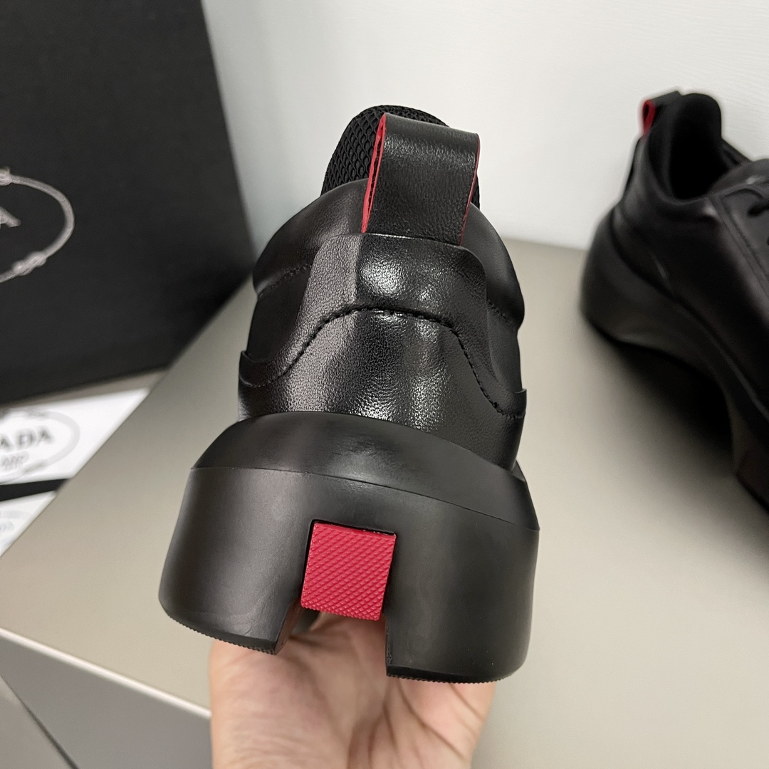 GIÀY PRADA Leather and Re-Nylon Sneakers Black