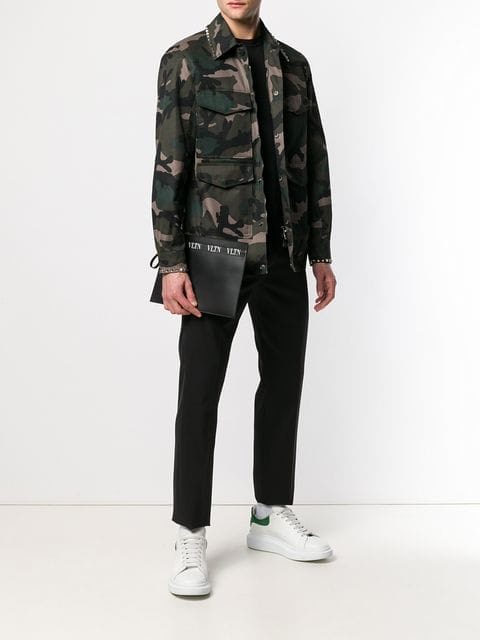 VÍ VALENTINO VLTN ZIPPED LEATHER POUCH