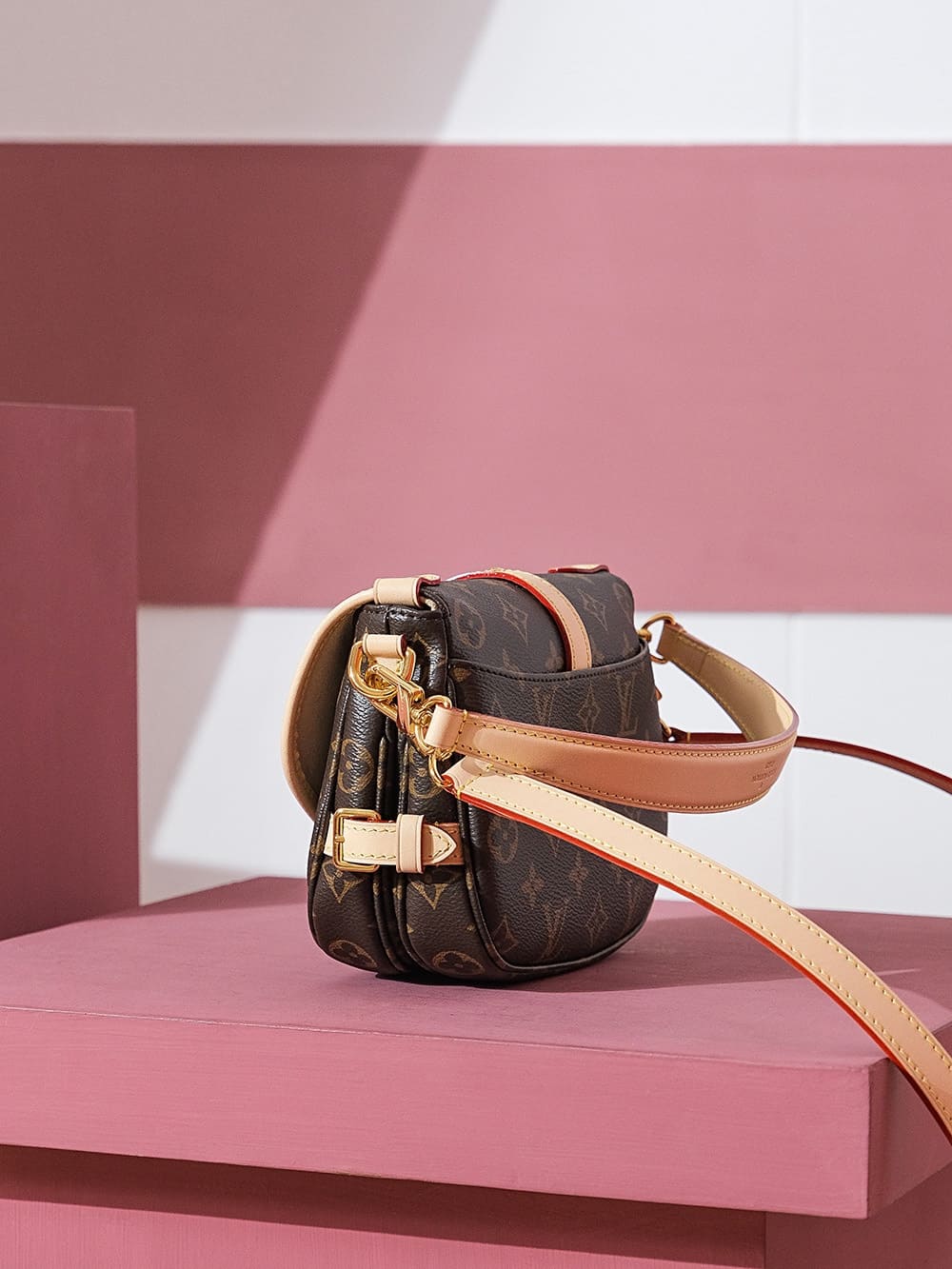 TÚI LOUIS VUITTON SAUMUR MONOGRAM BEST QUALITY SẢN PHẨM TỐT NHẤT