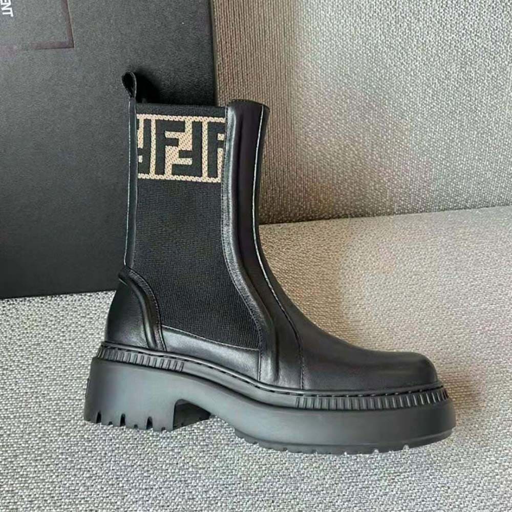GIÀY Fendi Women Domino Black Leather Biker Boots