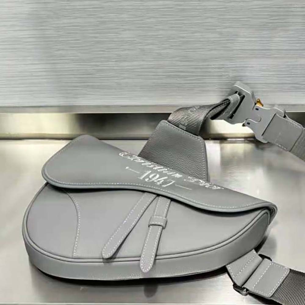 TÚI DIOR Saddle Bag Dior Gray Grained Calfskin with Christian Dior 1947 Signature