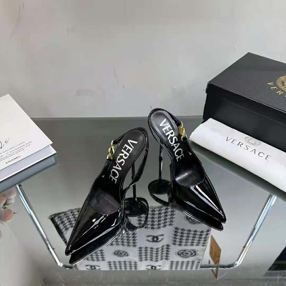 GIÀYVersace Women Medusa ’95 Slingback Pumps-Black