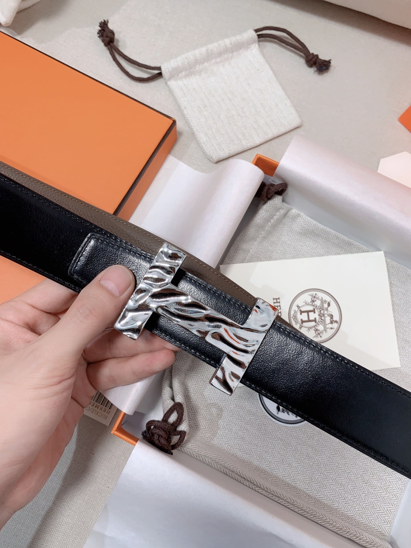 DÂY LƯNG HERMES H Togo leather hai mặt khóa bạc