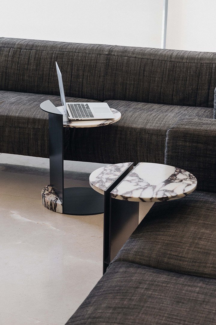 BÀN TRÀ BAMBI Low round side table in marble