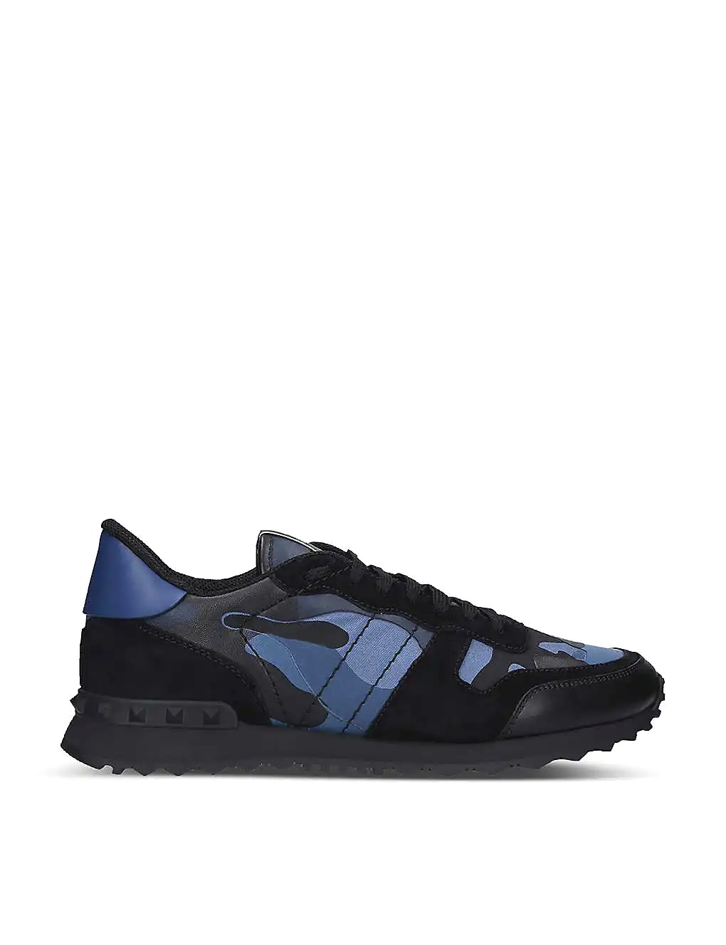 GIÀY VALENTINO GARAVANI Studded camouflage-print leather trainer