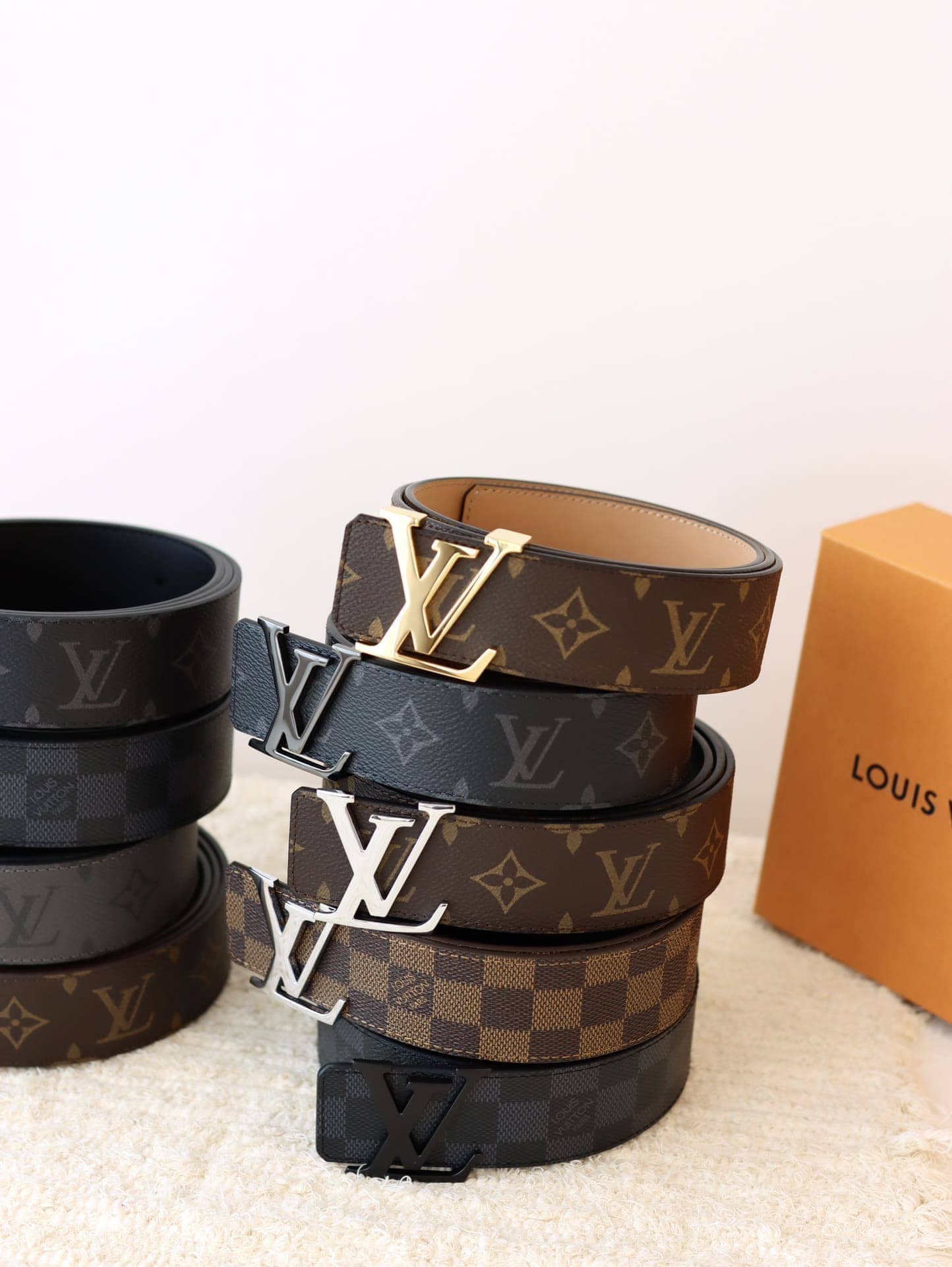 DÂY LƯNG LOUIS VUITTON SQUARE BROWN MONOGRAM Khóa nâu