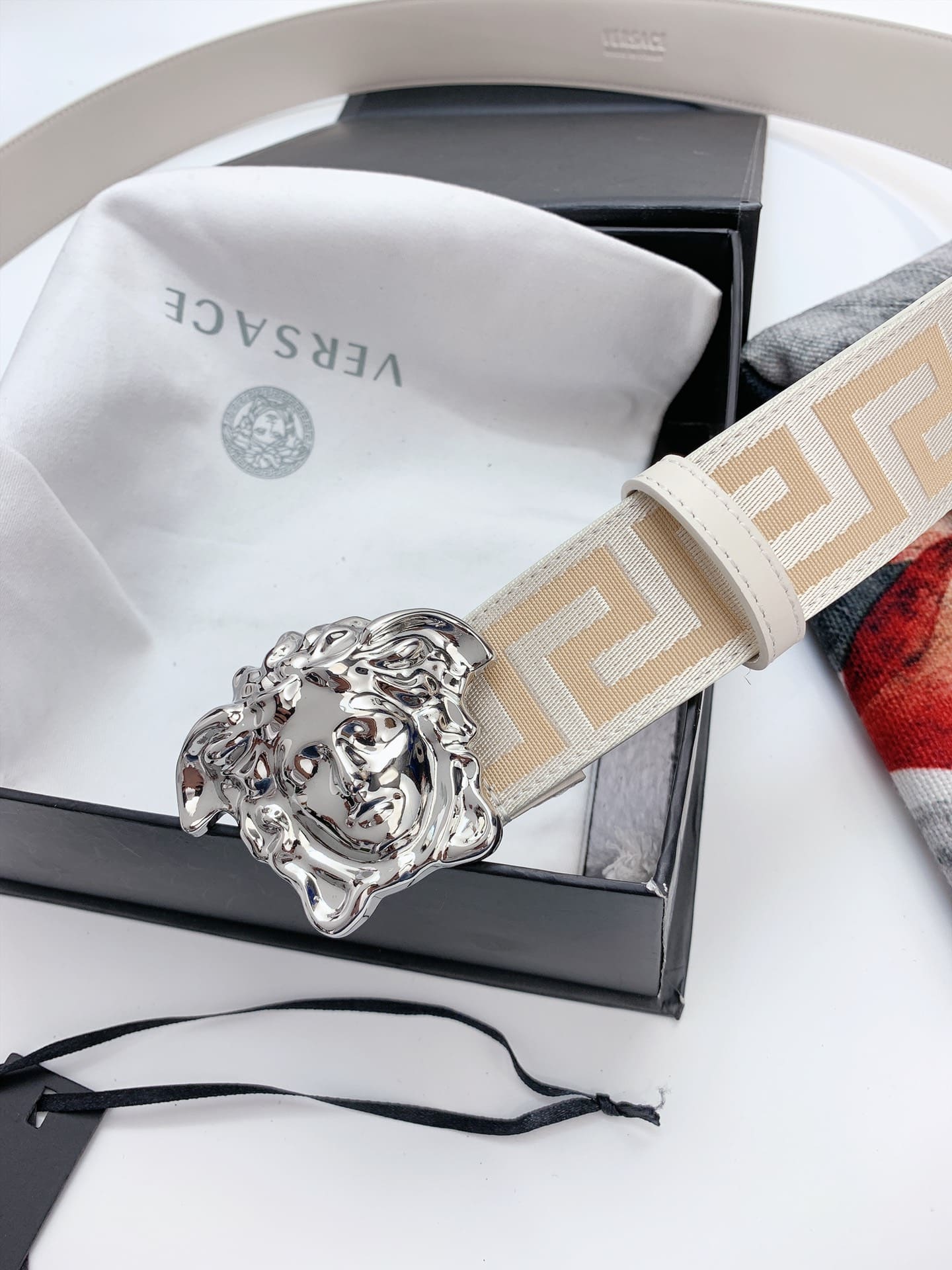 DÂY LƯNG VERSACE GRECA CANVAS Khóa bạc