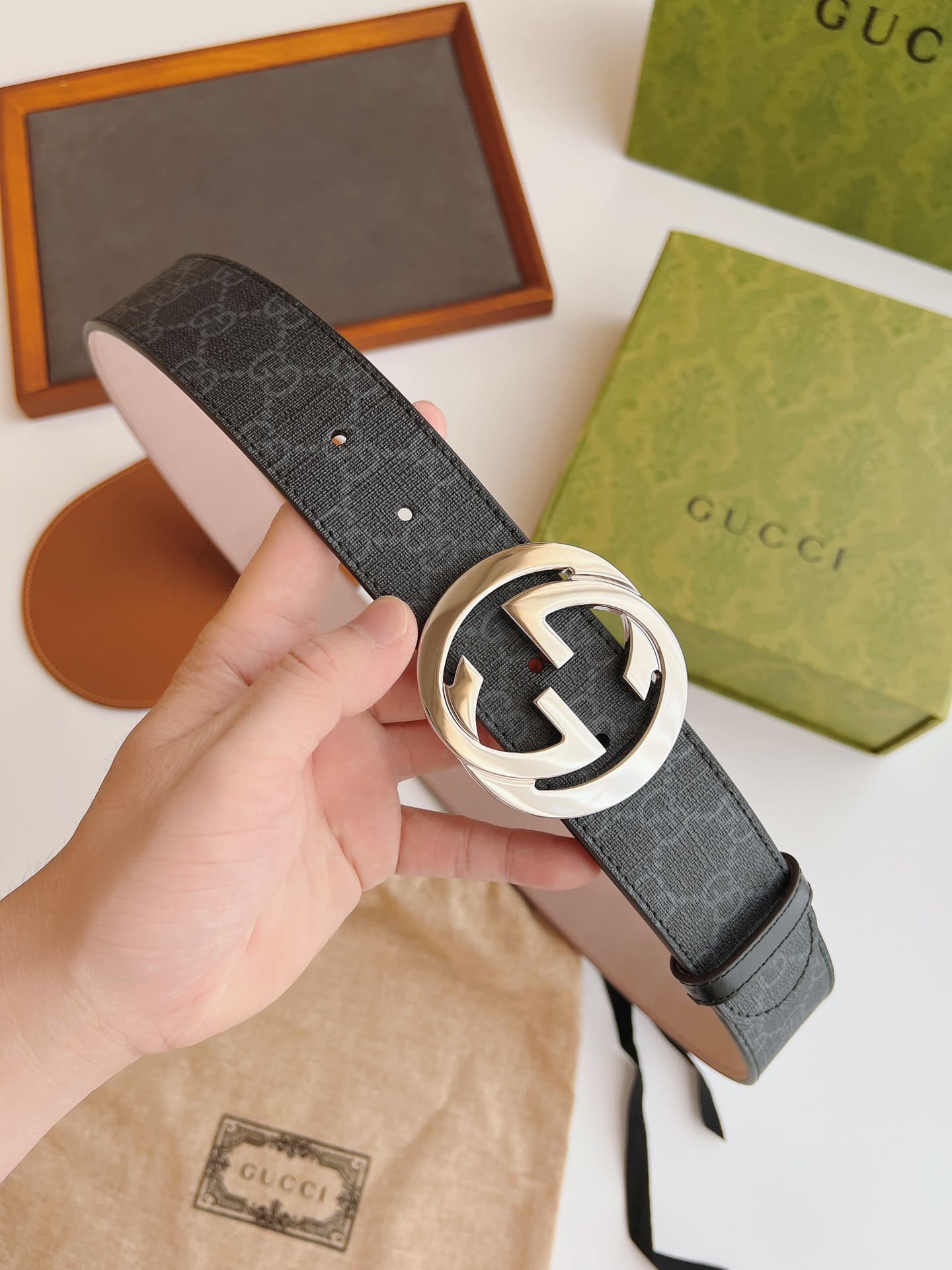DÂY LƯNG GUCCI GG BLACK CANVAS LEATHER Khóa bạc