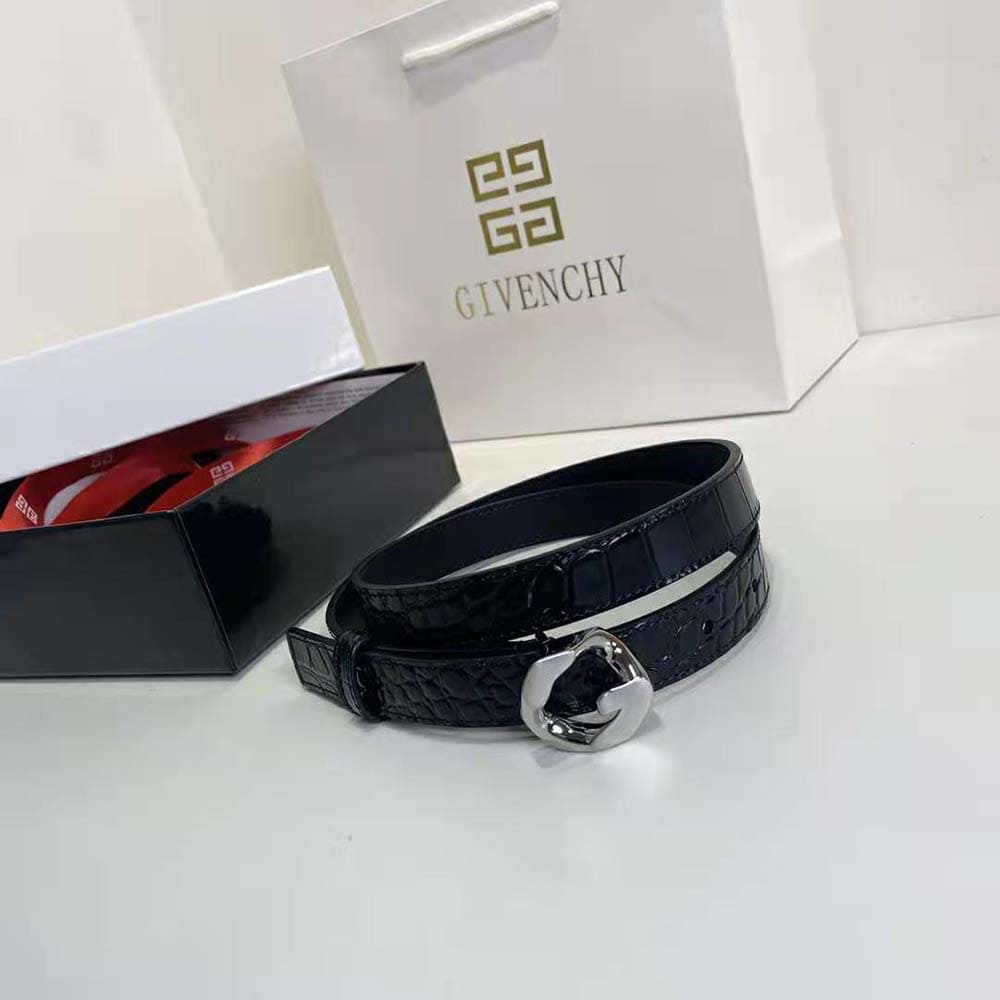DÂY LƯNG Givenchy Women Reversible Belt in Leather with G Chain Buckle