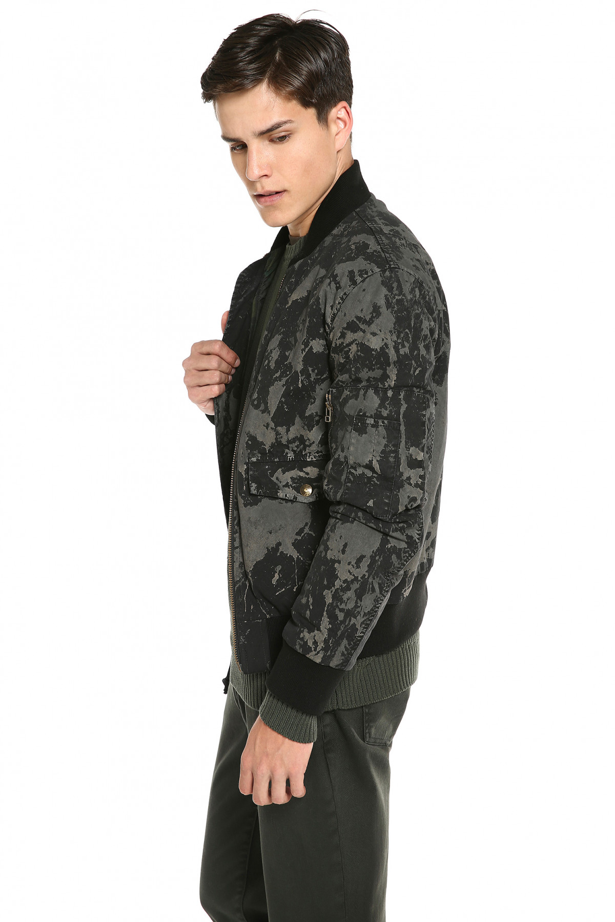 ÁO MR&MRS ITALY CANVAS BLACK BOMBER